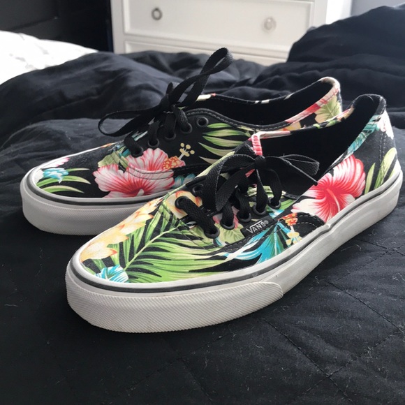 Vans Shoes - Vans Tropical Hawaiian Shoes 8.5 Women’s